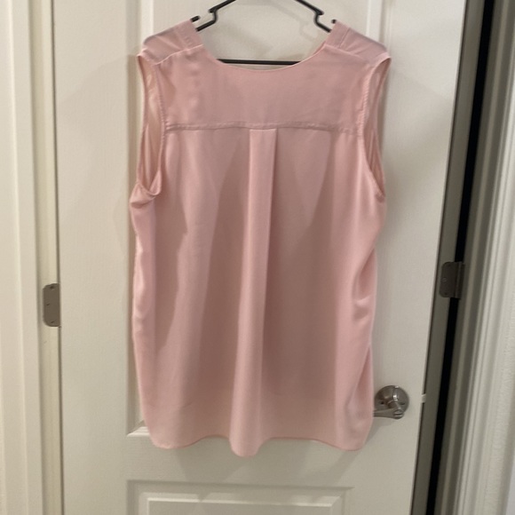 1X dusty pink no sleeve top asymmetrical - Picture 2 of 2